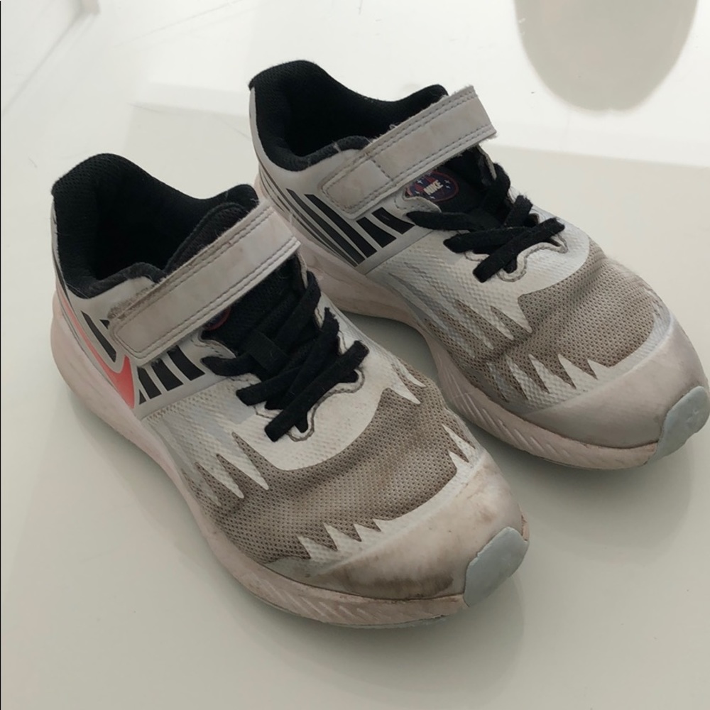 Nike Boys Sneakers